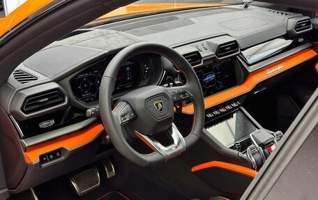 Lamborghini Urus I, 2025 год, 53 000 000 рублей, 17 фотография