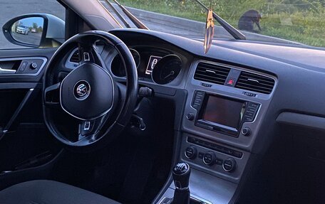 Volkswagen Golf VII, 2013 год, 980 000 рублей, 5 фотография