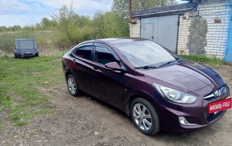 Hyundai Solaris II рестайлинг, 2011 год, 760 000 рублей, 12 фотография