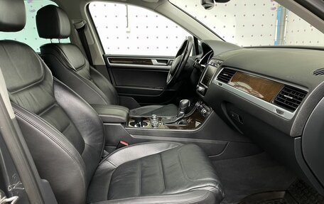 Volkswagen Touareg III, 2014 год, 2 425 000 рублей, 12 фотография
