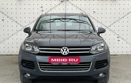 Volkswagen Touareg III, 2014 год, 2 425 000 рублей, 3 фотография