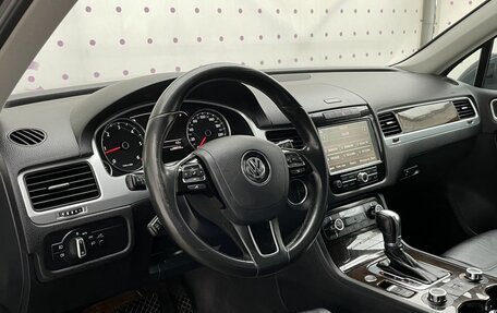 Volkswagen Touareg III, 2014 год, 2 425 000 рублей, 15 фотография