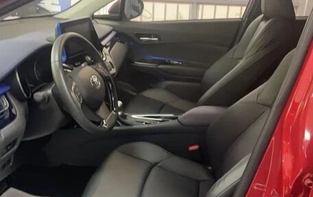 Toyota C-HR I рестайлинг, 2021 год, 1 630 000 рублей, 13 фотография