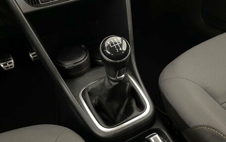 Volkswagen Polo VI (EU Market), 2017 год, 1 200 000 рублей, 17 фотография