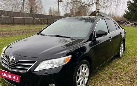 Toyota Camry, 2009 год, 1 000 000 рублей, 1 фотография