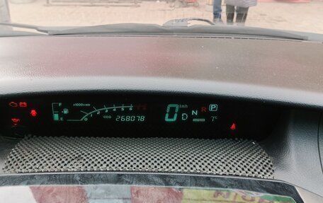 Toyota Opa I рестайлинг, 2002 год, 630 000 рублей, 8 фотография