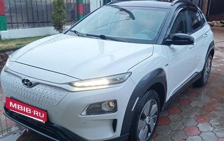 Hyundai Kona I, 2018 год, 2 500 000 рублей, 13 фотография