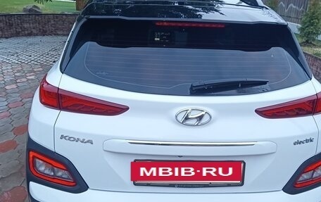 Hyundai Kona I, 2018 год, 2 500 000 рублей, 11 фотография