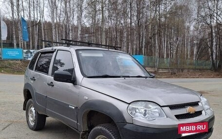 Chevrolet Niva I рестайлинг, 2014 год, 450 000 рублей, 2 фотография