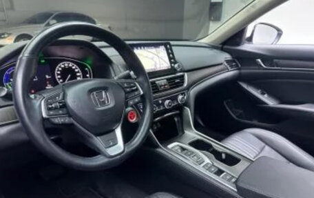 Honda Accord IX рестайлинг, 2022 год, 1 900 000 рублей, 7 фотография