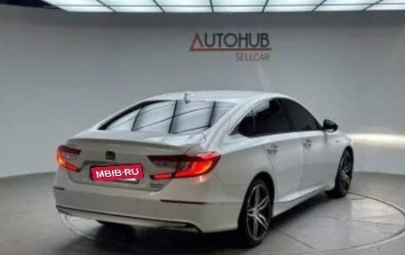 Honda Accord IX рестайлинг, 2022 год, 1 900 000 рублей, 2 фотография