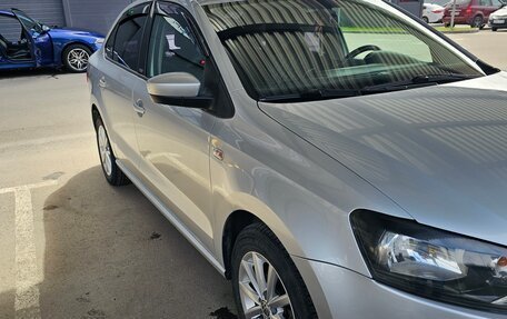 Volkswagen Polo VI (EU Market), 2015 год, 950 000 рублей, 5 фотография