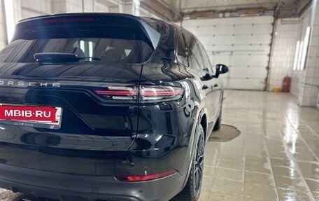 Porsche Cayenne III, 2019 год, 6 700 000 рублей, 8 фотография