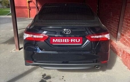 Toyota Camry, 2021 год, 4 200 000 рублей, 2 фотография