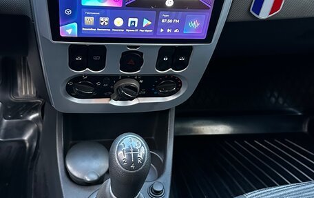 Renault Logan I, 2011 год, 600 000 рублей, 21 фотография