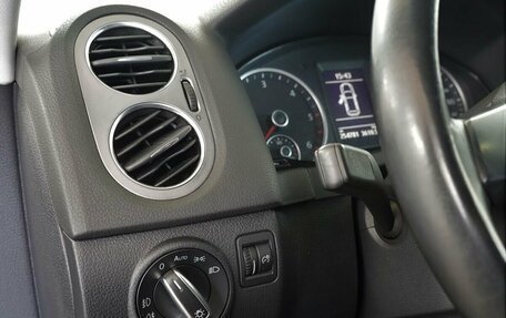 Volkswagen Tiguan I, 2010 год, 990 000 рублей, 10 фотография