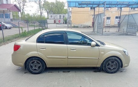 KIA Rio II, 2009 год, 690 000 рублей, 6 фотография