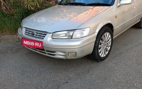 Toyota Camry, 1998 год, 455 000 рублей, 1 фотография