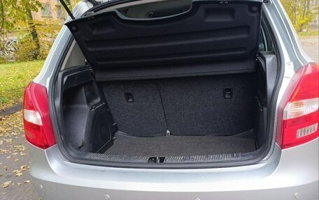 Skoda Fabia II, 2011 год, 520 000 рублей, 10 фотография