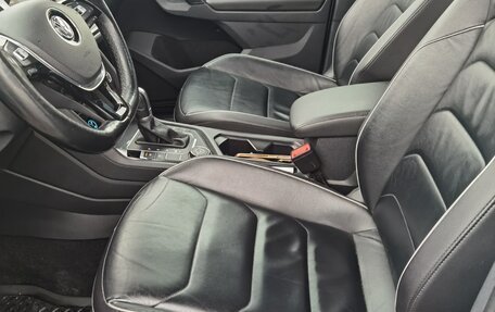Volkswagen Tiguan II, 2017 год, 2 750 000 рублей, 6 фотография