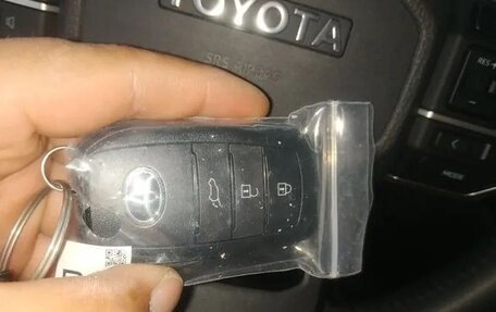 Toyota Land Cruiser Prado, 2024 год, 8 500 000 рублей, 10 фотография