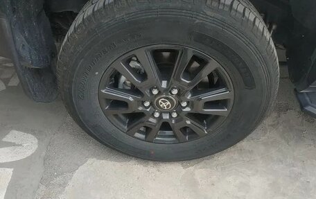 Toyota Land Cruiser Prado, 2024 год, 8 500 000 рублей, 19 фотография