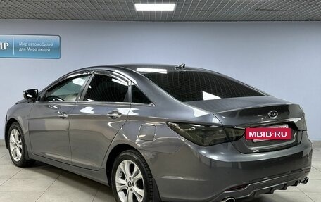 Hyundai Sonata VI, 2012 год, 963 000 рублей, 7 фотография