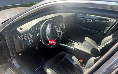 Mercedes-Benz E-Класс, 2015 год, 2 700 000 рублей, 1 фотография