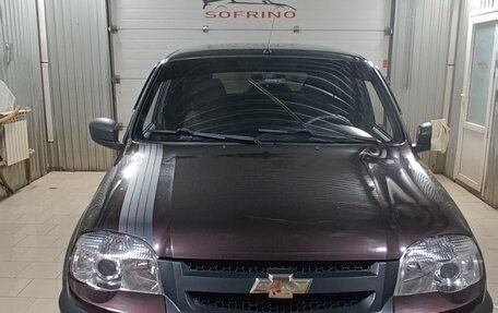 Chevrolet Niva I рестайлинг, 2012 год, 650 000 рублей, 21 фотография