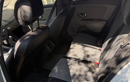 Renault Megane III, 2010 год, 800 000 рублей, 15 фотография