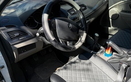 Renault Megane III, 2010 год, 800 000 рублей, 11 фотография