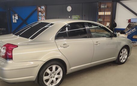 Toyota Avensis III рестайлинг, 2007 год, 870 000 рублей, 3 фотография