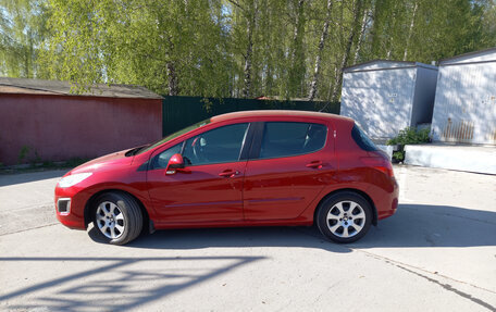 Peugeot 308 II, 2011 год, 850 000 рублей, 2 фотография