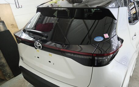 Toyota Yaris Cross, 2020 год, 2 000 000 рублей, 14 фотография