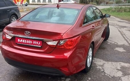 Hyundai Sonata VI, 2014 год, 1 350 000 рублей, 4 фотография