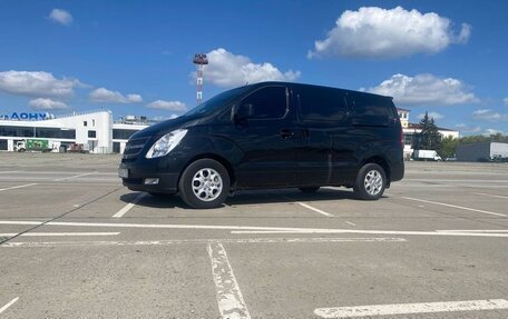 Hyundai Grand Starex Grand Starex I рестайлинг 2, 2008 год, 950 000 рублей, 10 фотография