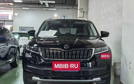 Skoda Kodiaq I, 2022 год, 1 832 465 рублей, 2 фотография