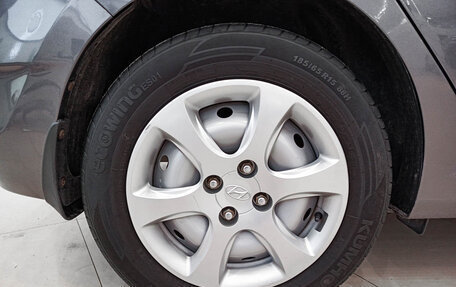 Hyundai Solaris II рестайлинг, 2012 год, 607 000 рублей, 22 фотография