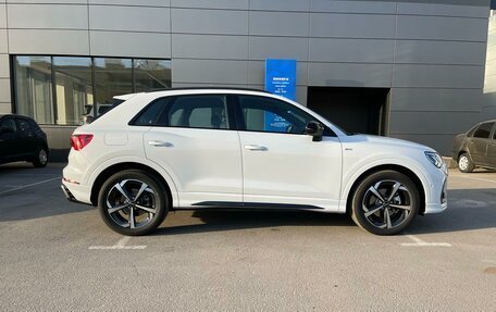 Audi Q3, 2024 год, 5 750 000 рублей, 6 фотография