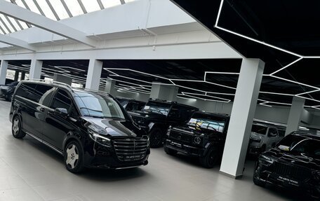 Mercedes-Benz V-Класс, 2025 год, 15 980 000 рублей, 40 фотография