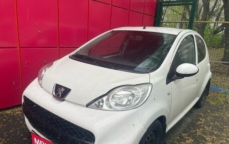 Peugeot 107 I рестайлинг, 2011 год, 350 000 рублей, 2 фотография