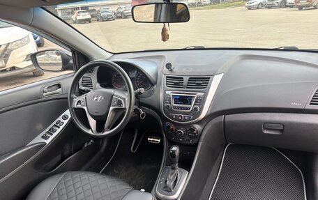 Hyundai Solaris II рестайлинг, 2016 год, 1 200 000 рублей, 14 фотография
