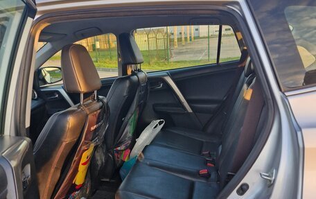 Toyota RAV4, 2014 год, 1 900 000 рублей, 4 фотография
