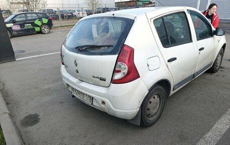 Renault Sandero I, 2011 год, 389 000 рублей, 2 фотография