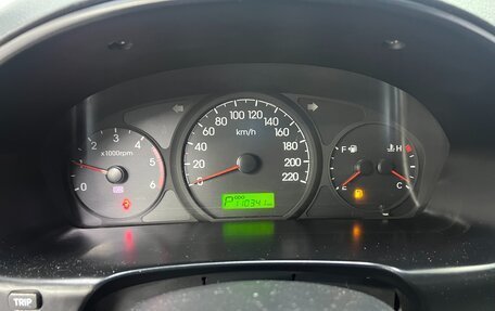 Hyundai Grand Starex Grand Starex I рестайлинг 2, 2014 год, 1 500 000 рублей, 17 фотография