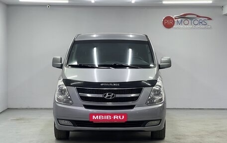 Hyundai Grand Starex Grand Starex I рестайлинг 2, 2014 год, 1 500 000 рублей, 23 фотография
