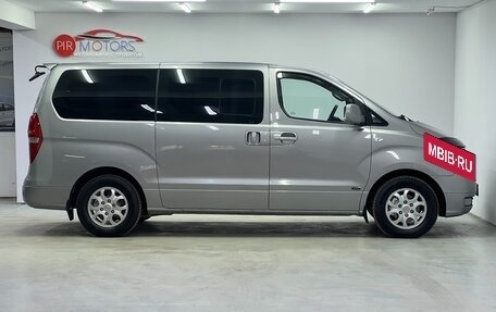 Hyundai Grand Starex Grand Starex I рестайлинг 2, 2014 год, 1 500 000 рублей, 25 фотография