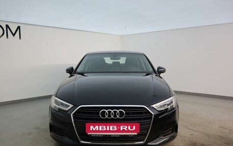 Audi A3, 2019 год, 2 300 000 рублей, 3 фотография