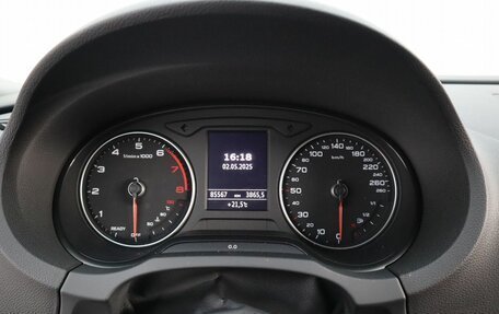 Audi A3, 2019 год, 2 300 000 рублей, 15 фотография