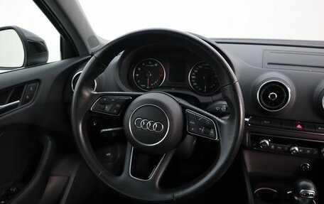 Audi A3, 2019 год, 2 300 000 рублей, 16 фотография